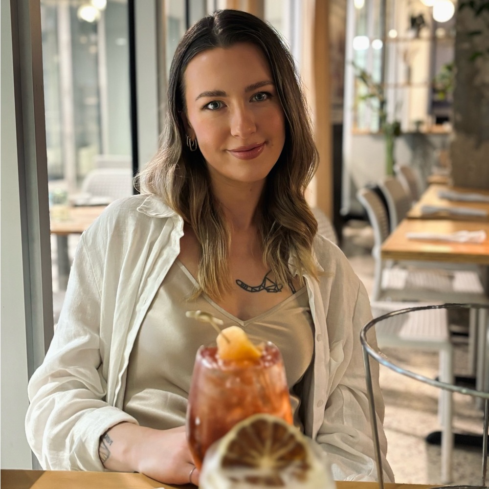 Meet your Posher, Maria